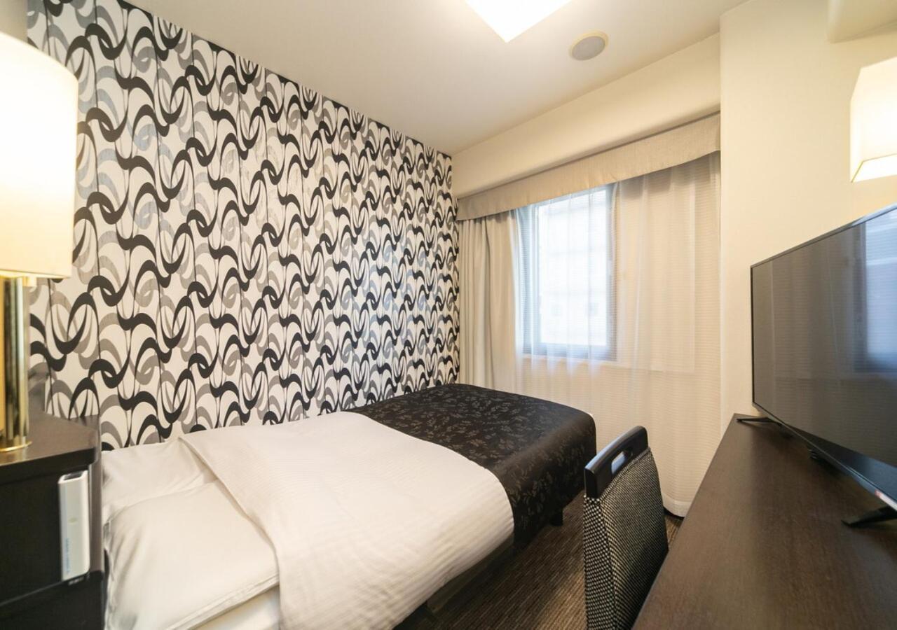 Apa Hotel Nambakita Shinsaibashi Ekimae Osaka Exterior foto